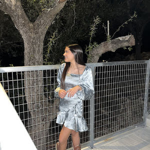 Meet your Posher, Veronica